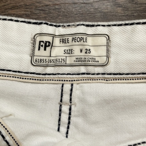 Free people shorts - Picture 3 of 4